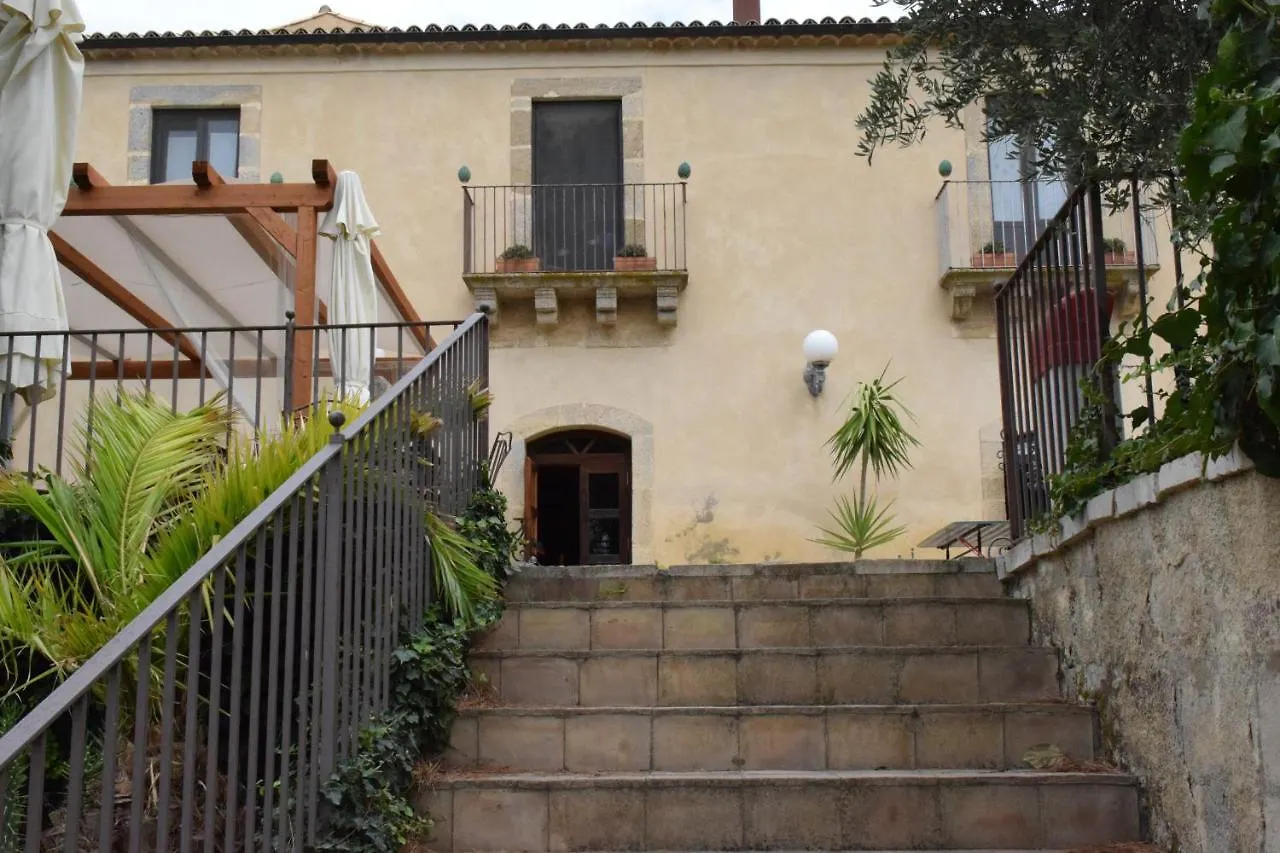 Villa Tasca Caltagirone 0*,