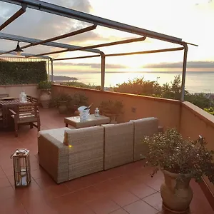 Seascape Terrace Apartment