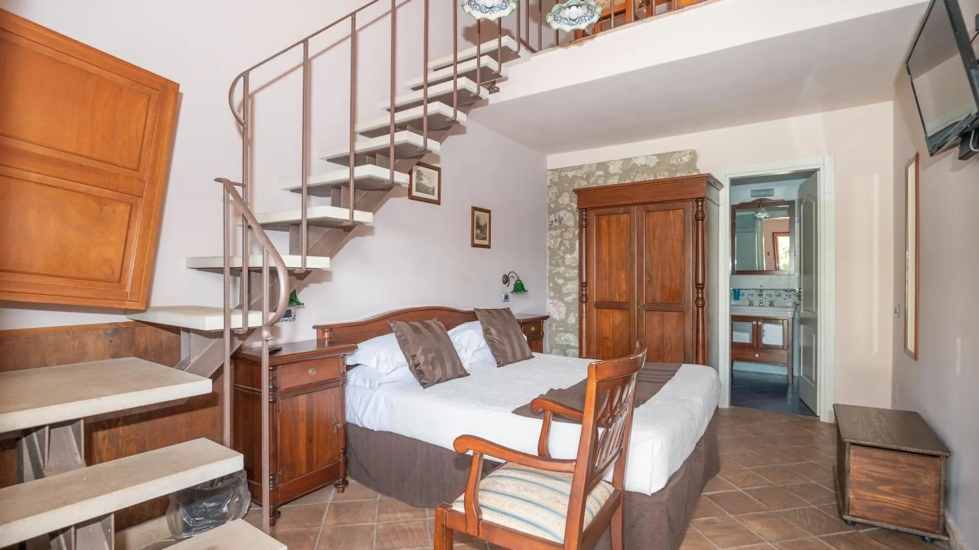 Villa Tasca Caltagirone 0*,  Italy